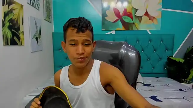 Rory castro online show from October 31, 10:55 pm