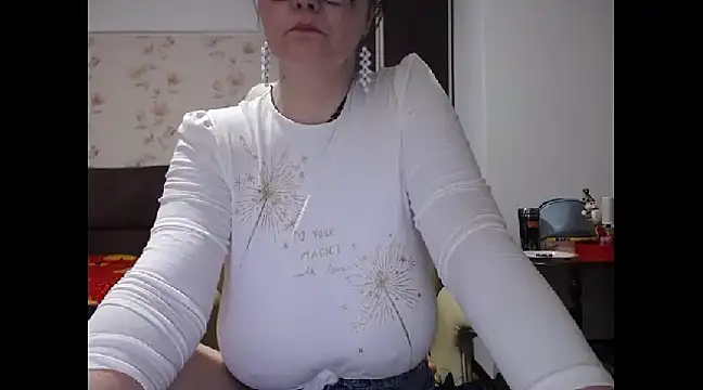 Mary x online show from February 11, 9:53 am