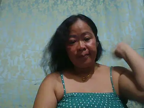 Snapshot of _maria_xx chatting on May 4, 12:45 pm maria xx online show from May 4, 12:45 pm