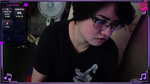 Snapshot of Ftm_Bunny chatting on June 7, 10:24 pm Ftm Bunny online show from June 7, 10:24 pm