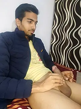 Snapshot of Sweetfucker_ chatting on November 26, 9:10 am Sweetfucker online show from November 26, 9:10 am