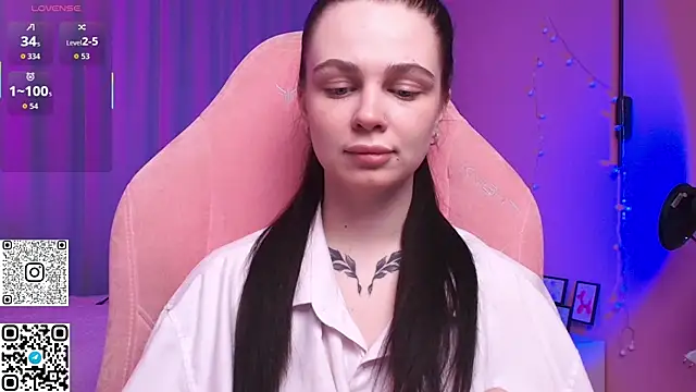 Michela Fruet online show from March 22, 1:09 am