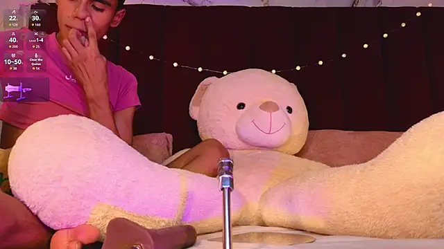 PrincePoppy online show from November 22, 11:04 pm