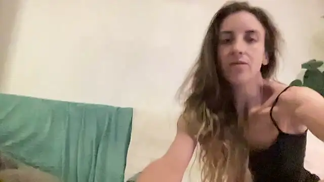 mariemady online show from June 27, 1:32 am