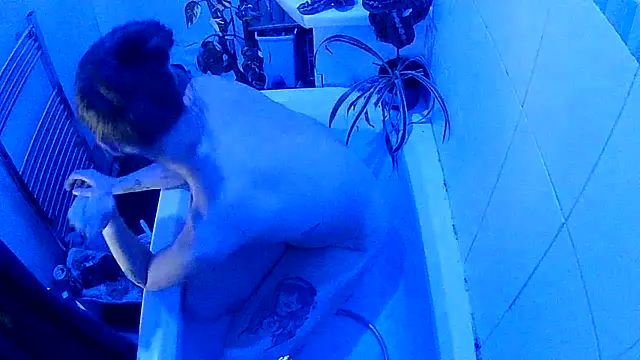 AvaFox x online show from October 21, 5:35 pm