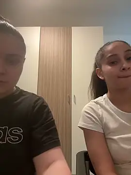 FemmeAffair online show from March 14, 9:53 pm