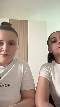 FemmeAffair online show from April 8, 11:37 pm