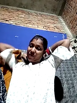 Savita992 online show from December 4, 11:24 pm