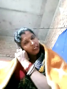 Savita992 online show from December 17, 9:26 am