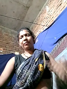 Savita992 online show from April 15, 8:10 am