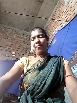 Snapshot of Savita992 chatting on April 30, 6:42 am Savita992 online show from April 30, 6:42 am