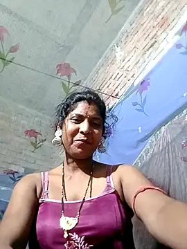 Snapshot of Savita992 chatting on April 30, 9:30 pm Savita992 online show from April 30, 9:30 pm