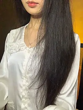 Nhinhi18 online show from November 27, 3:36 pm