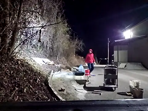 sloppytopkins online show from March 25, 6:30 am