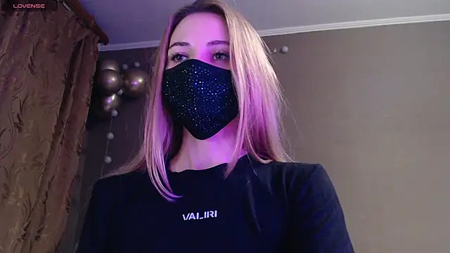 Iris lave online show from November 11, 7:03 pm