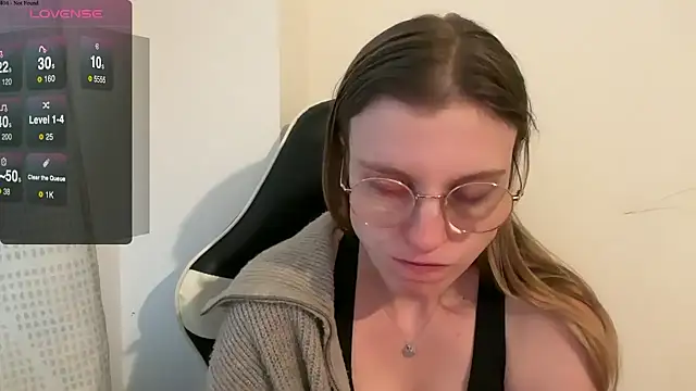 BustyKellyXXX online show from January 14, 2:44 pm