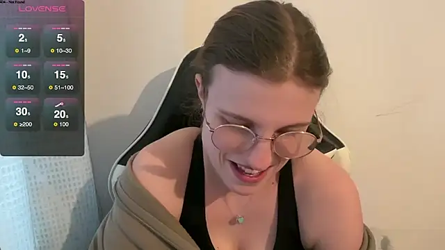 BustyKellyXXX online show from February 13, 4:36 pm