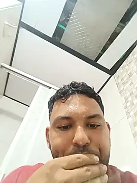 Frank0021 online show from November 1, 10:12 pm