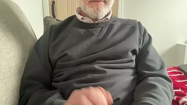 Snapshot of braselton06 chatting on February 6, 4:21 pm braselton06 online show from February 6, 4:21 pm