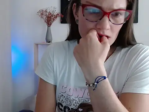 Camila-ventura online show from October 5, 11:30 am