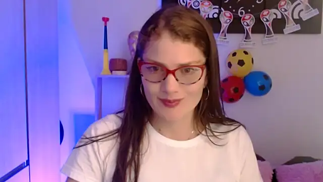 Snapshot of Camila-ventura chatting on June 27, 1:17 pm Camila-ventura online show from June 27, 1:17 pm