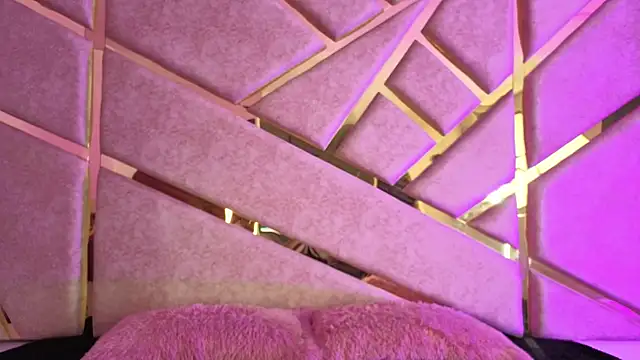 Snapshot of Zafiro_claire chatting on November 15, 6:48 pm Zafiro claire online show from November 15, 6:48 pm