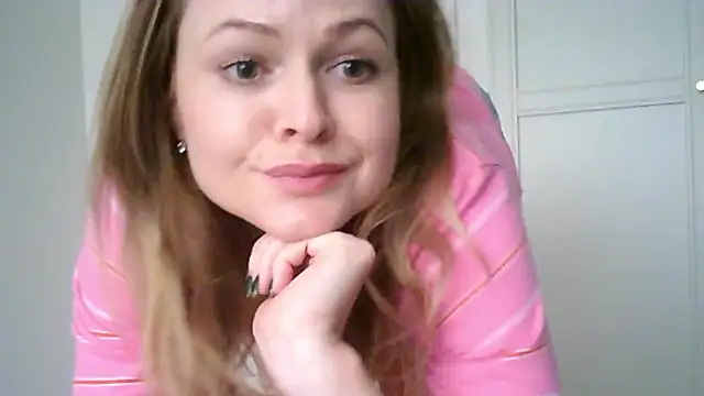 Ginger-bb online show from October 27, 8:40 am