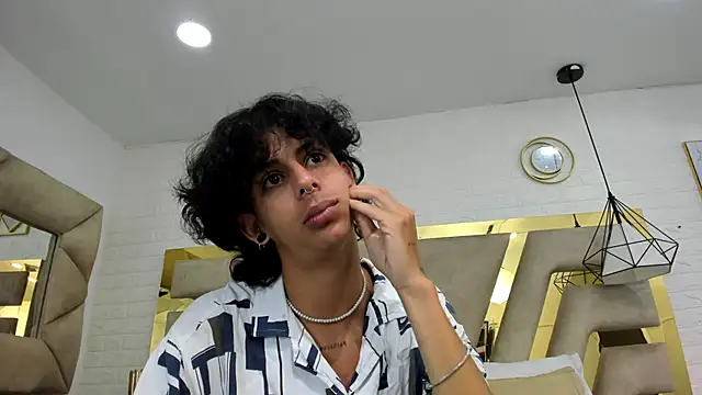 Ibratxandy online show from November 7, 2:17 pm