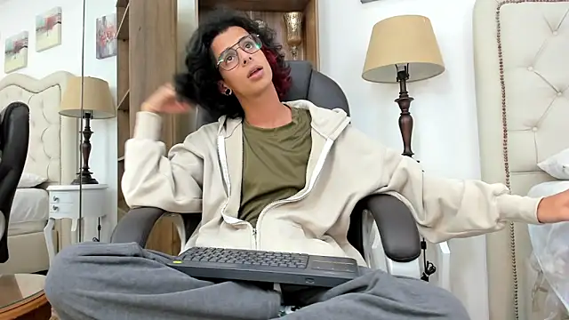 Ibratxandy online show from February 23, 7:33 pm