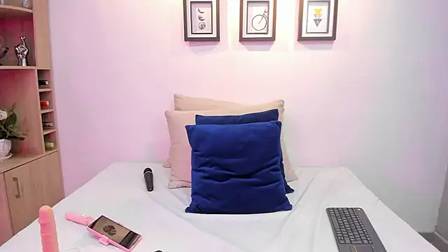 BarbieMonet online show from October 4, 1:03 am