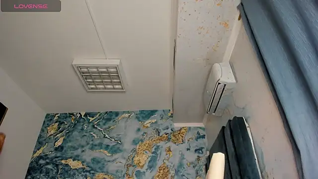 lesly cutee online show from March 21, 12:21 pm