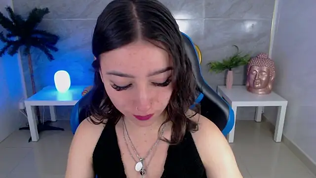 venuss09 s online show from January 8, 1:13 pm