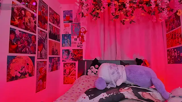 Snapshot of FluffyMelons chatting on November 29, 11:52 pm FluffyMelons online show from November 29, 11:52 pm