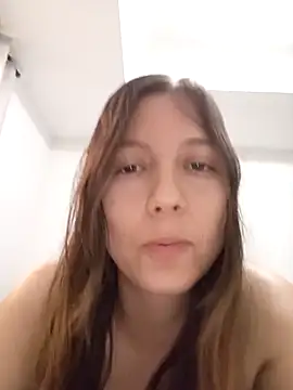 Arianna Moss online show from September 29, 1:38 pm