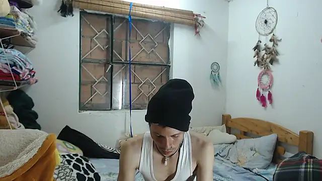 Snapshot of kaidust chatting on February 9, 9:52 pm kaidust online show from February 9, 9:52 pm