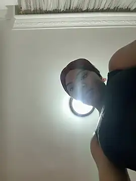 chocolatito-ho online show from February 13, 4:19 am