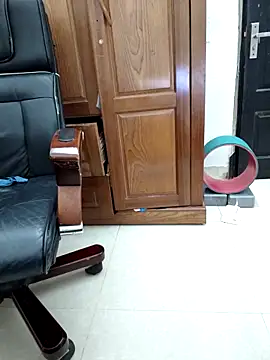 Snapshot of Lena079 chatting on October 23, 9:08 am Lena079 online show from October 23, 9:08 am