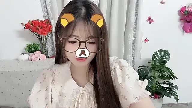 Snapshot of Amelia-babee chatting on June 15, 1:13 pm Amelia-babee online show from June 15, 1:13 pm