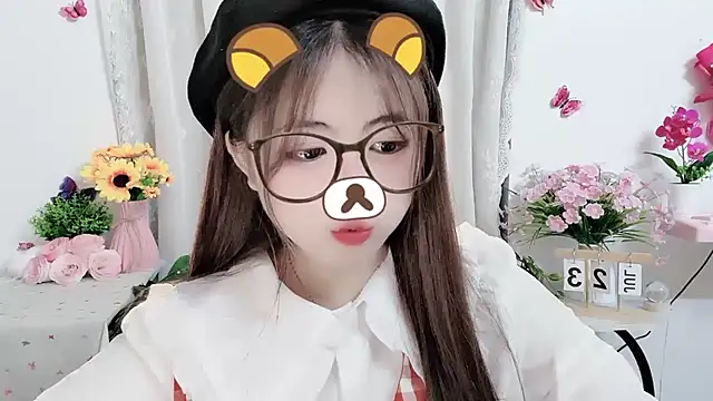 Snapshot of Amelia-babee chatting on July 24, 12:47 pm Amelia-babee online show from July 24, 12:47 pm