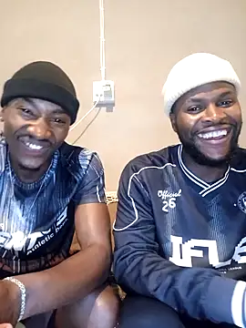 Snapshot of ManInbkack chatting on October 27, 5:06 pm ManInbkack online show from October 27, 5:06 pm