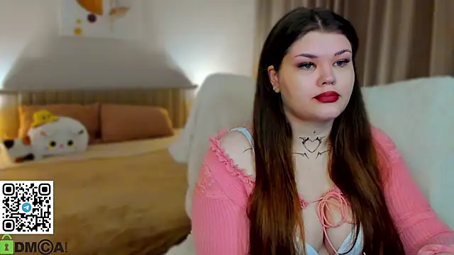 elle one online show from October 28, 3:43 am