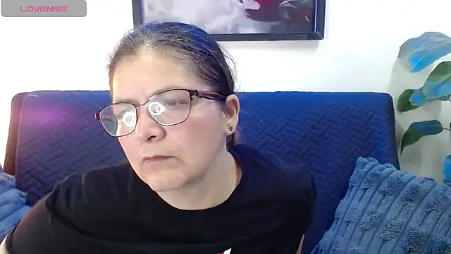 Linda banks  online show from October 11, 2:44 am