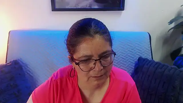 Linda banks  online show from November 28, 1:30 am