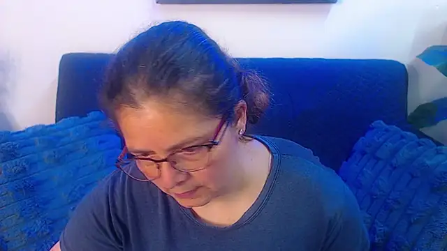 Linda banks  online show from February 5, 2:05 am