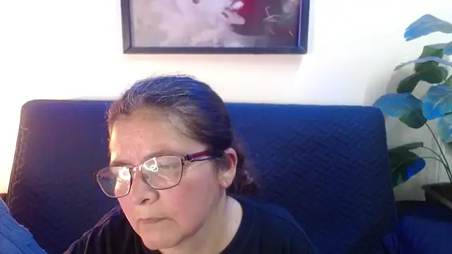 Linda banks  online show from March 28, 8:08 pm