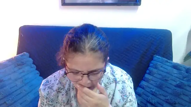 Linda banks  online show from April 24, 2:03 am