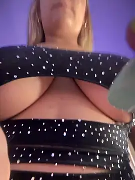 ChannelConnor  online show from September 19, 2:18 pm