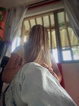 ChannelConnor  online show from November 29, 9:18 pm