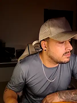 Mineirinhoot online show from December 19, 3:13 am