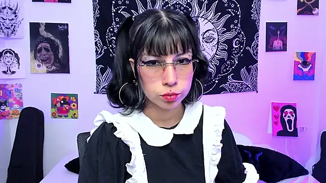 Snapshot of Rose_72 chatting on June 11, 3:10 pm Rose 72 online show from June 11, 3:10 pm